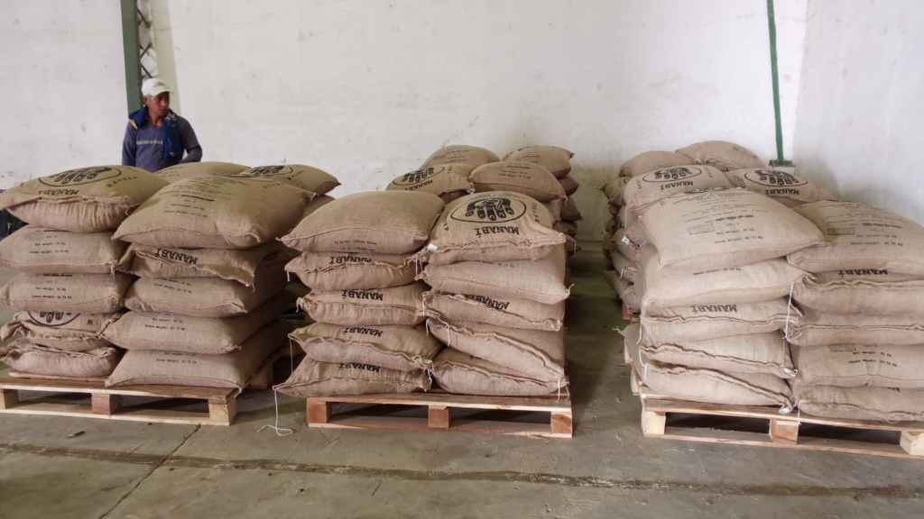ecuadorian coffee shipment to los angeles